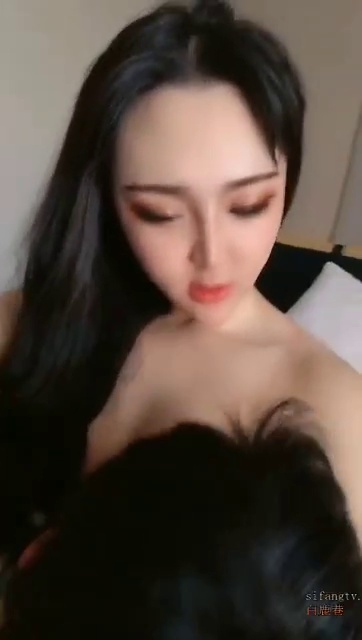 美儿baby